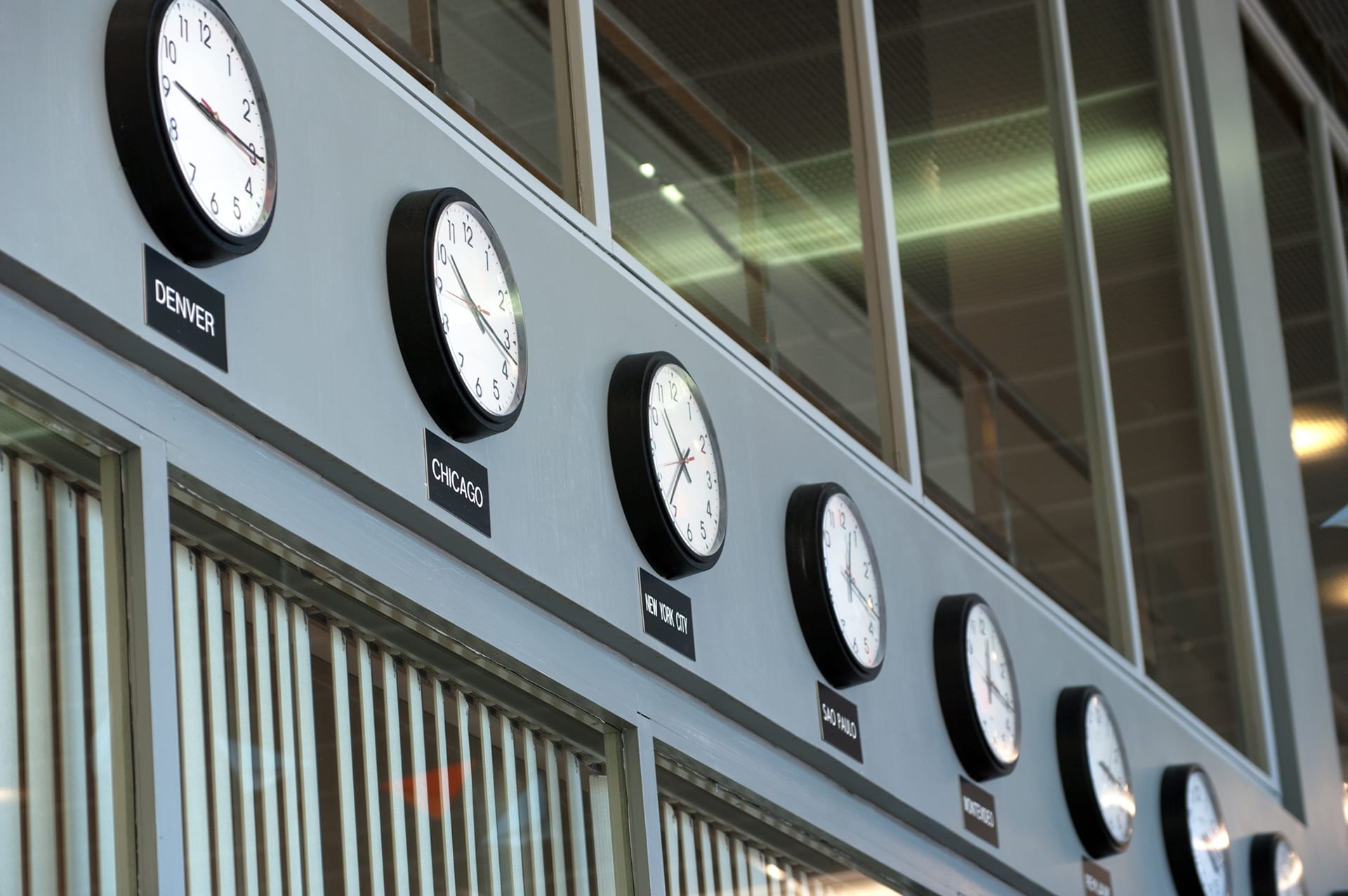 Clocks with timezones